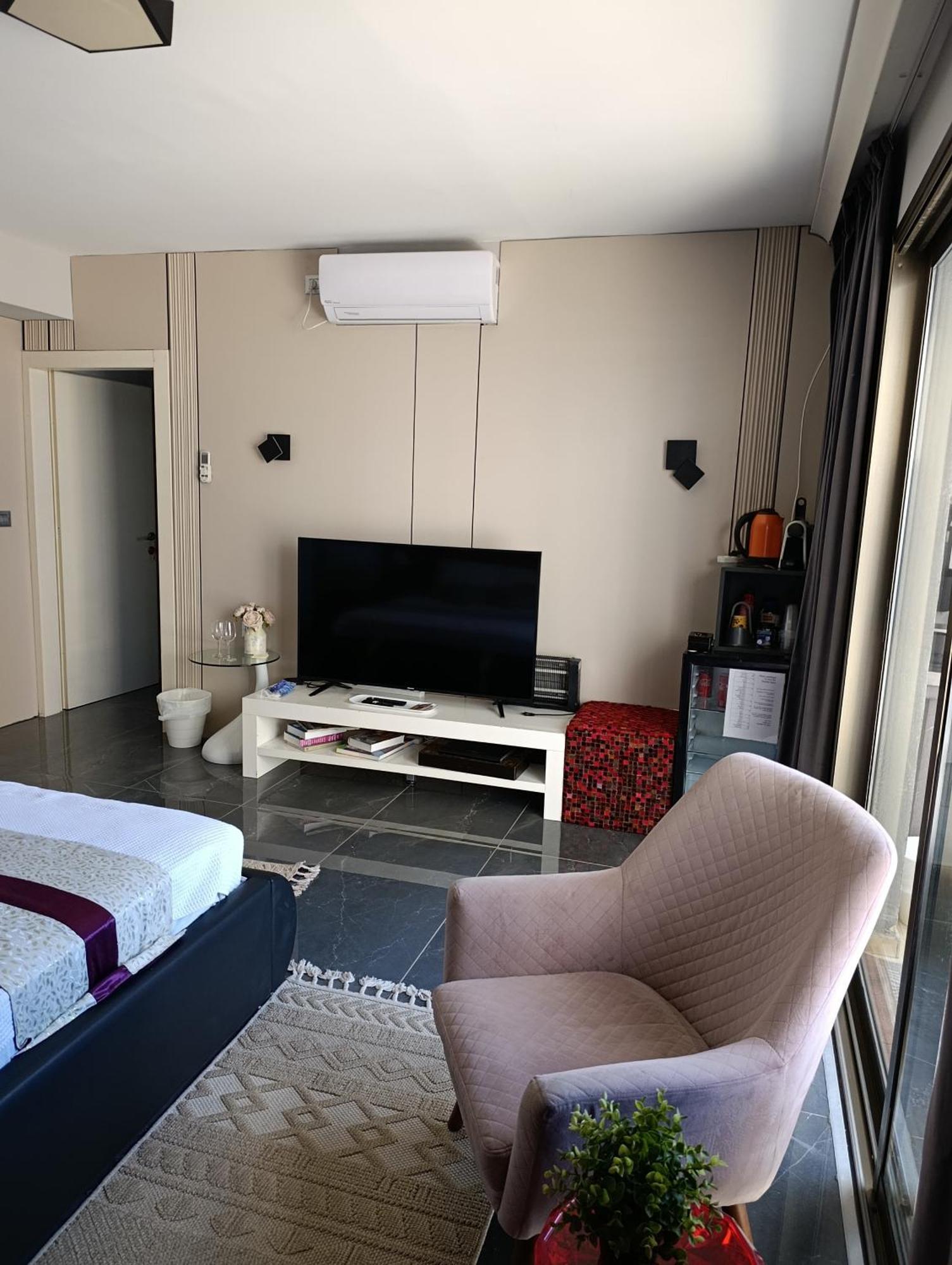 Penthouse Apartment On The Beach بات يام الغرفة الصورة